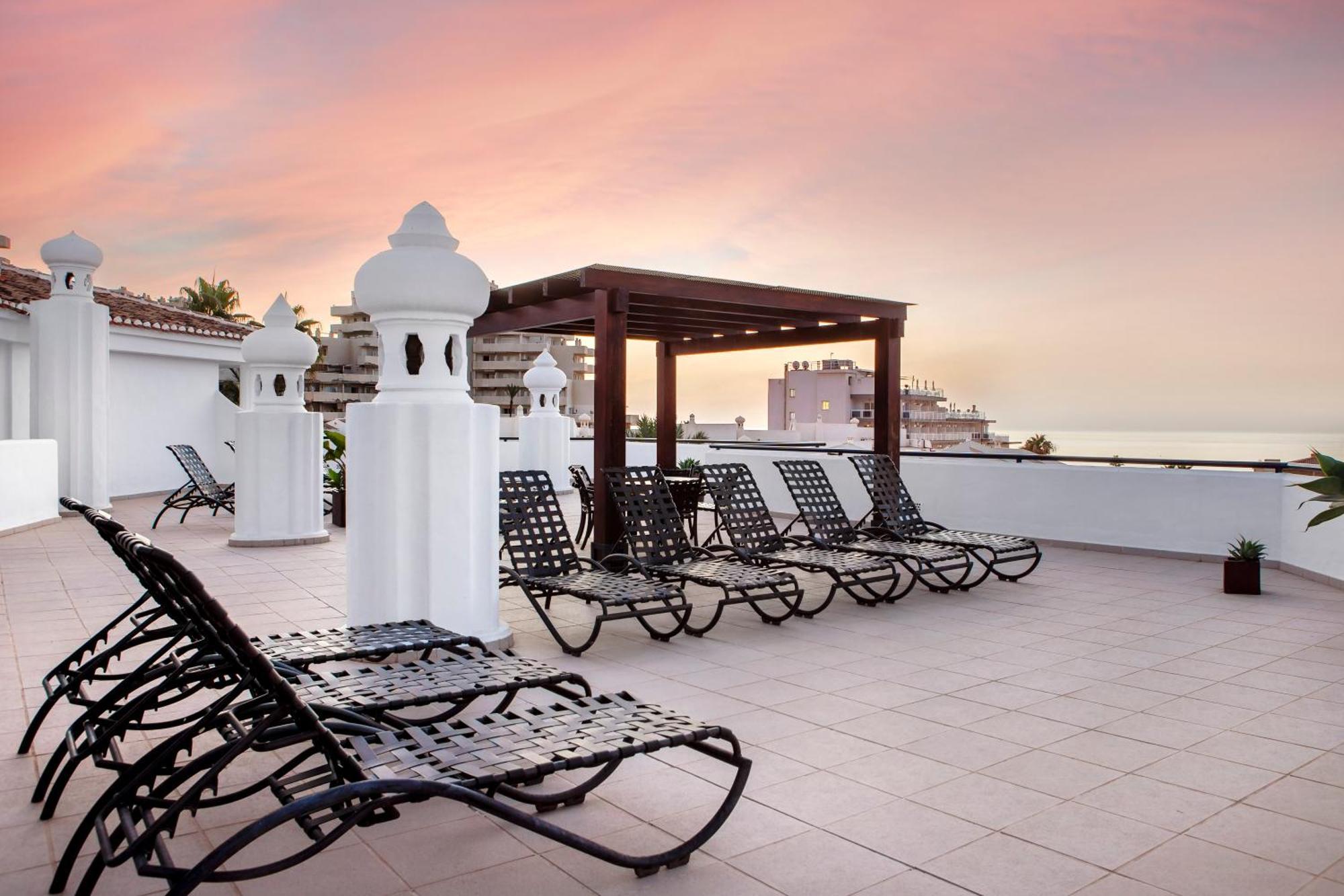 Sahara Sunset Aparthotel Benalmádena Exterior foto