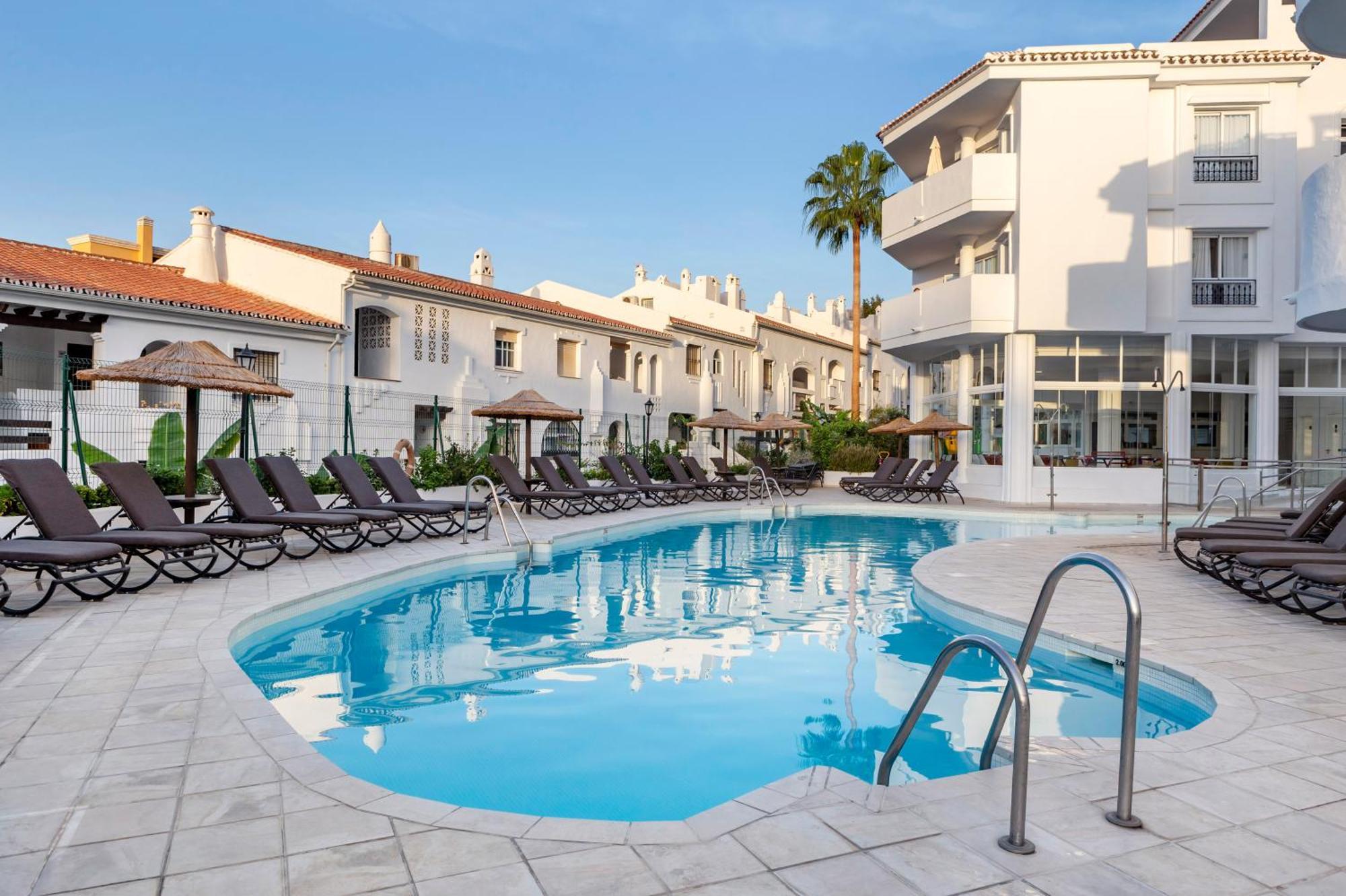 Sahara Sunset Aparthotel Benalmádena Exterior foto